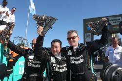 ekipa_de_rooy_osvojila_dakar_2016_u_kategoriji_kamiona.jpg