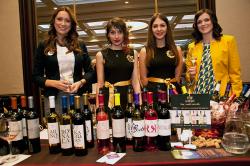 izlozbeni_deo_aleksic_vinarije_na_12._salonu_vina.jpg