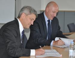 henry_russel_and_slavko_caric_2.jpg